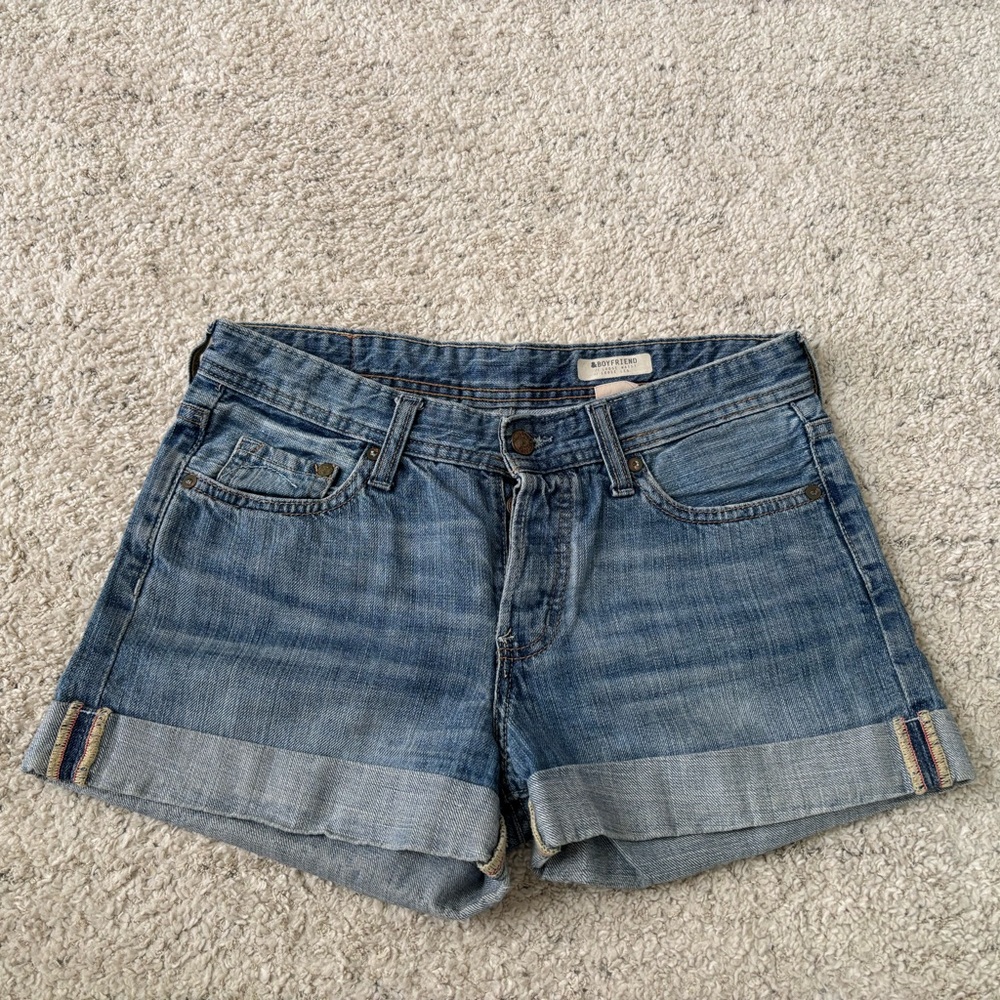 & BOYFRIEND Shorts